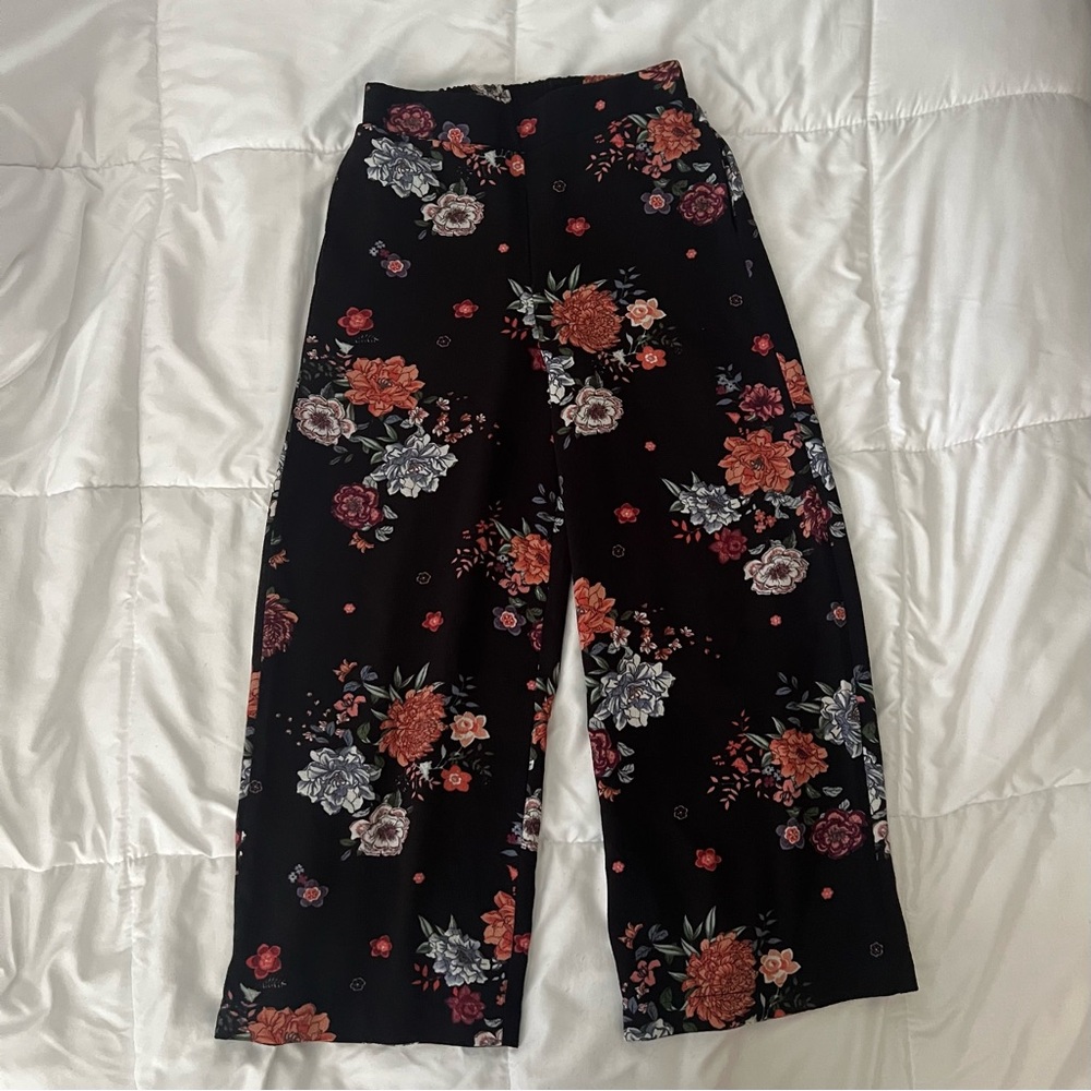 Floral Wide-Leg Pants